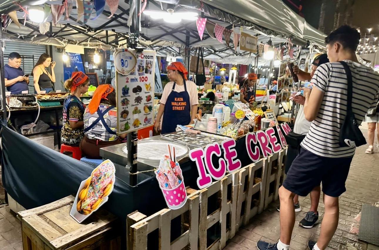 苏 舒适酒店 卡塔海滩 外观 照片