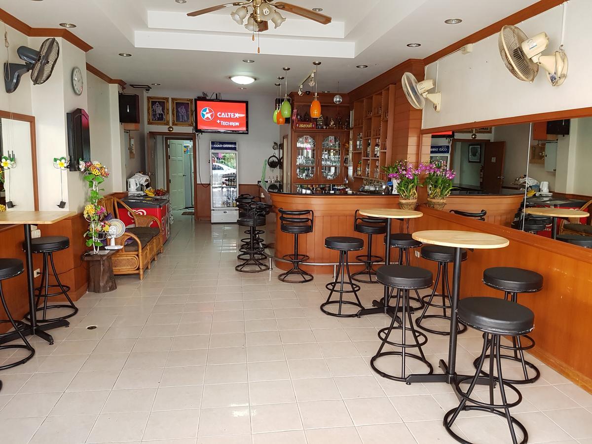 苏 舒适酒店 卡塔海滩 外观 照片